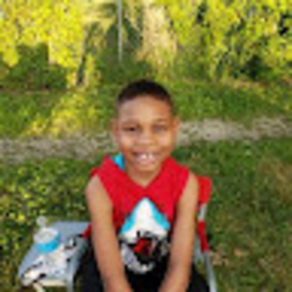 Meet your Posher, Aj - Picture 1 of 1